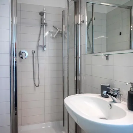 דירה S303 - Sirolo, Ampio Trilocale In Zona Tranquilla *