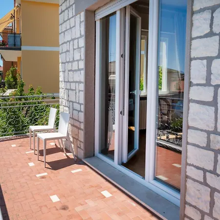 S303 - Sirolo, Ampio Trilocale In Zona Tranquilla Sirolo