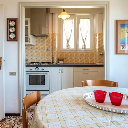 아파트 S303 - Sirolo, Ampio Trilocale In Zona Tranquilla