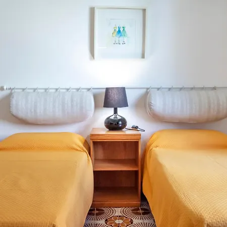 Appartement S303 - Sirolo, Ampio Trilocale In Zona Tranquilla *