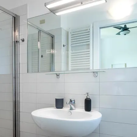 Appartement S303 - Sirolo, Ampio Trilocale In Zona Tranquilla Sirolo