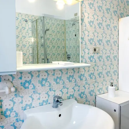 S303 - Sirolo, Ampio Trilocale In Zona Tranquilla Sirolo