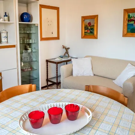아파트 S303 - Sirolo, Ampio Trilocale In Zona Tranquilla